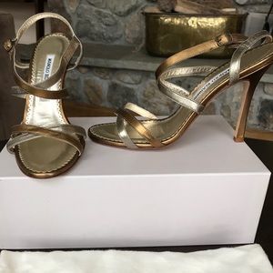 🌟 Manolo Blahnik Strappy Heels